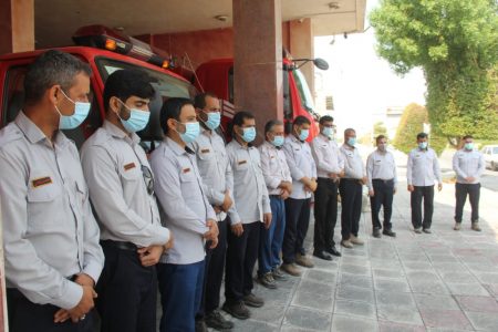 مناسبت هفتم مهرماه و تقدیر از پرسنل ایستگاه آتش نشانی و خدمات ایمنی باحضور  شهردار و رئیس شورای اسلامی شهر نخل تقی صورت گرفت.